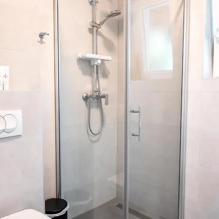 New Cosy With Private Parking * Opatija